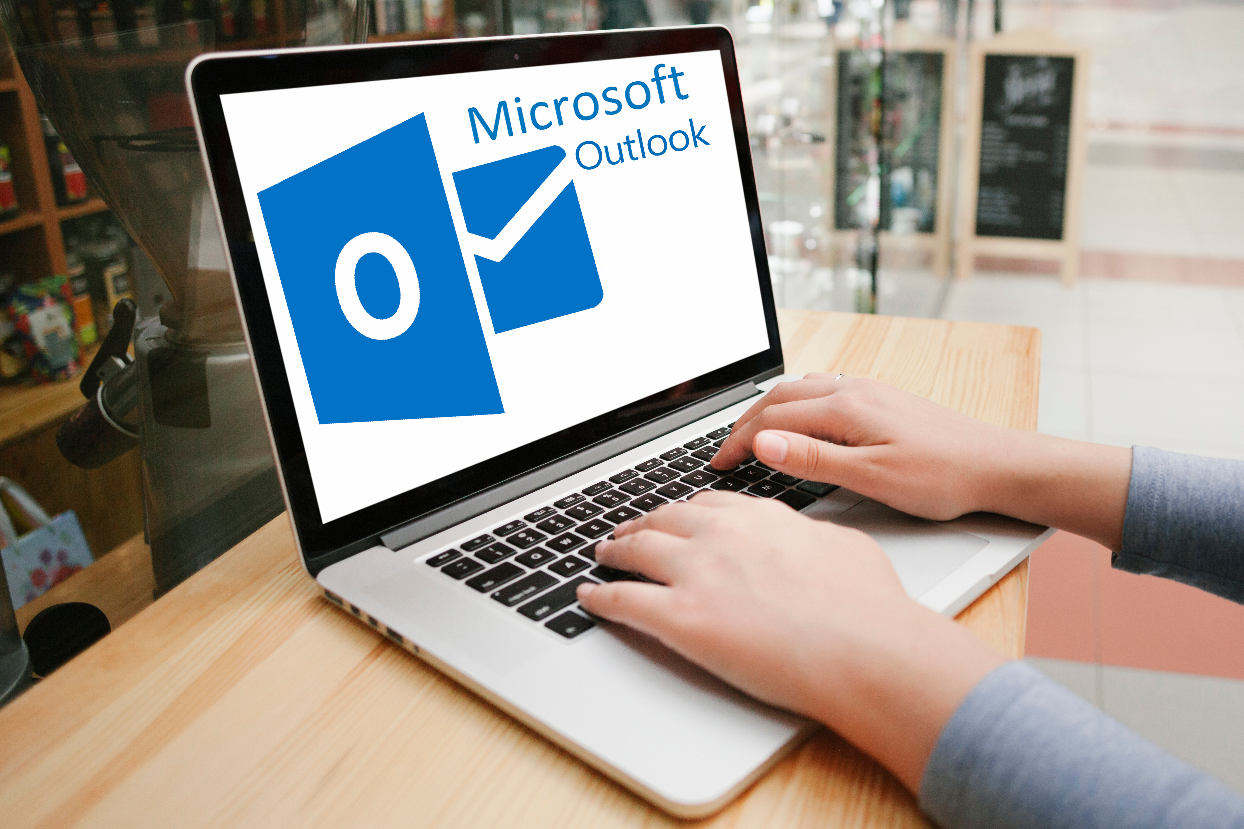 Outlook Support